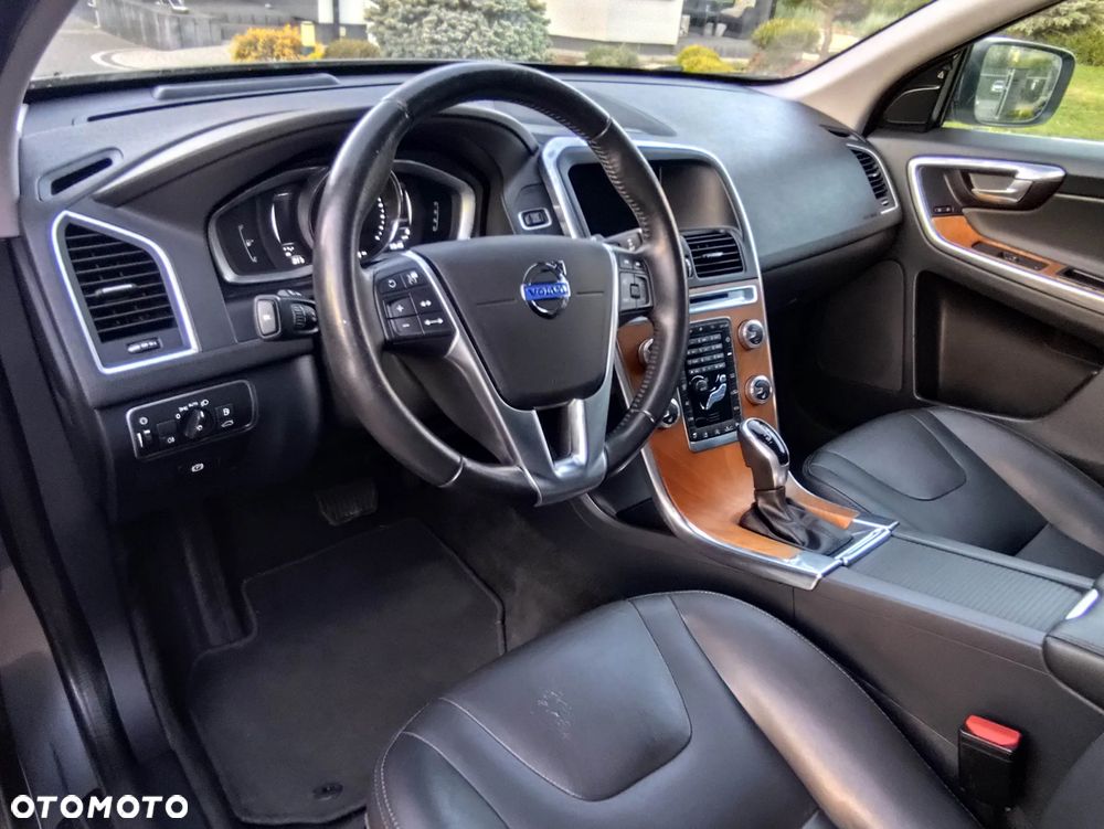 Volvo XC 60 T5 AWD Geartronic Inscription - 31