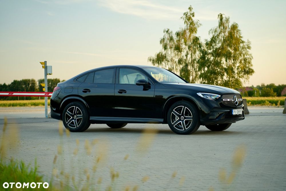 Mercedes-Benz GLC 200 mHEV 4-Matic AMG Line - 23