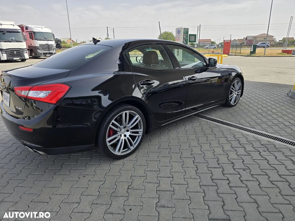 Maserati Ghibli - 3