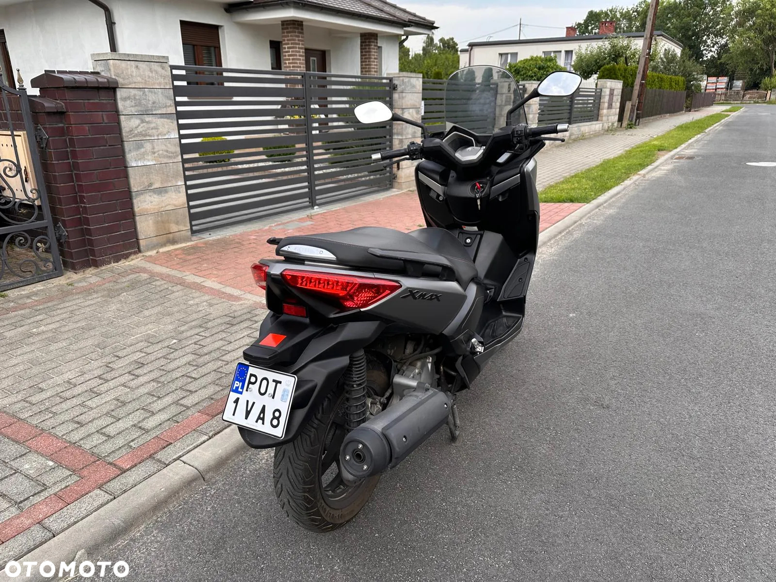 Yamaha X-max - 11