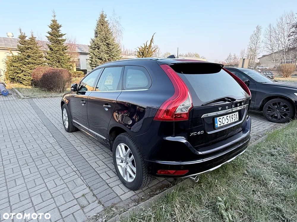 Volvo XC 60 D3 Drive-E Summum - 3