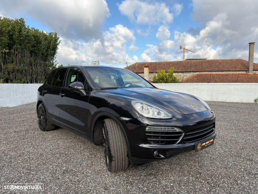 Porsche Cayenne - 3