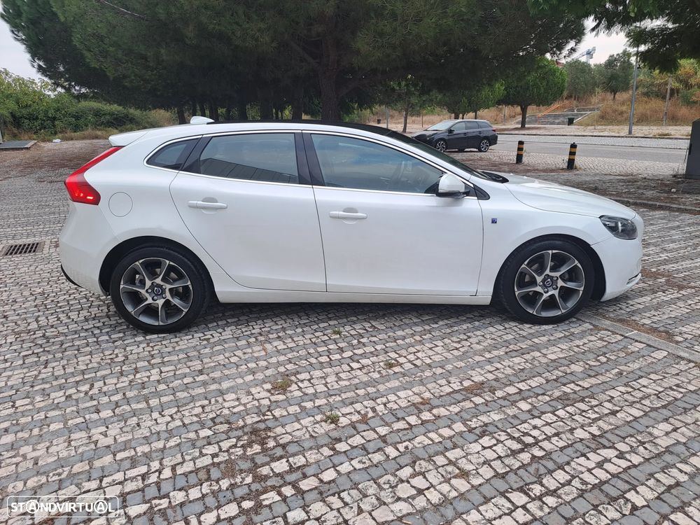 Volvo V40 D2 Ocean Race - 10