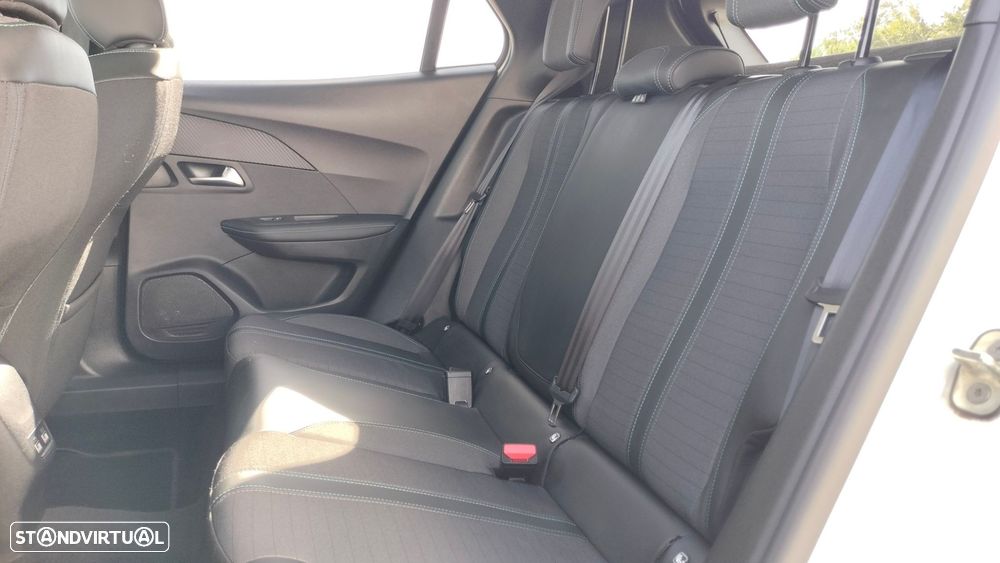 Peugeot 2008 1.2 PureTech Allure Pack EAT8 - 13