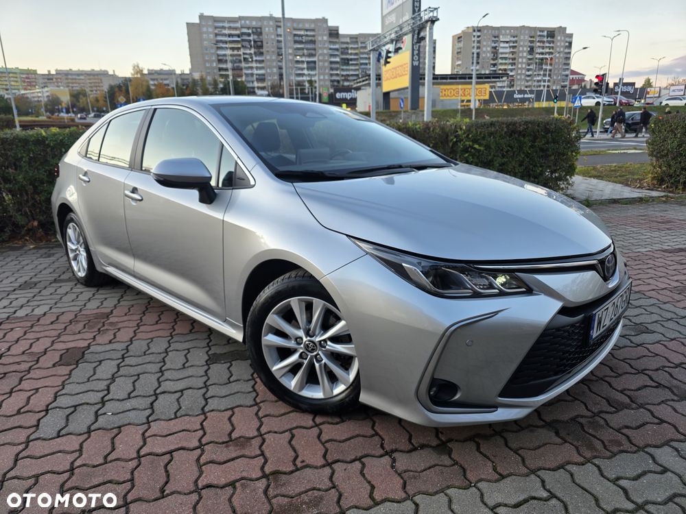 Toyota Corolla 1.8 Hybrid Style - 25