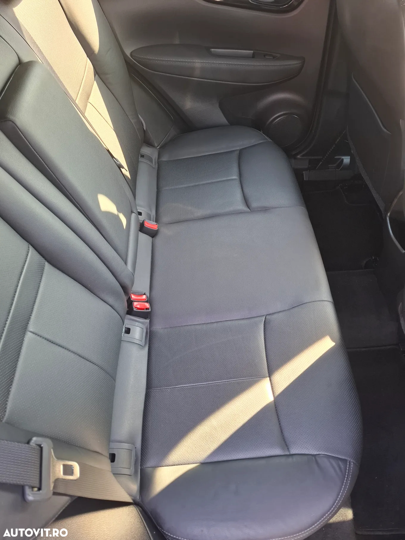 Nissan Qashqai 1.6 DCI DPF Start/Stop tekna - 12