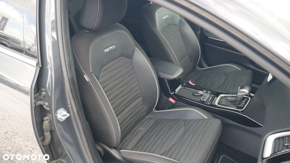 Kia ProCeed - 15