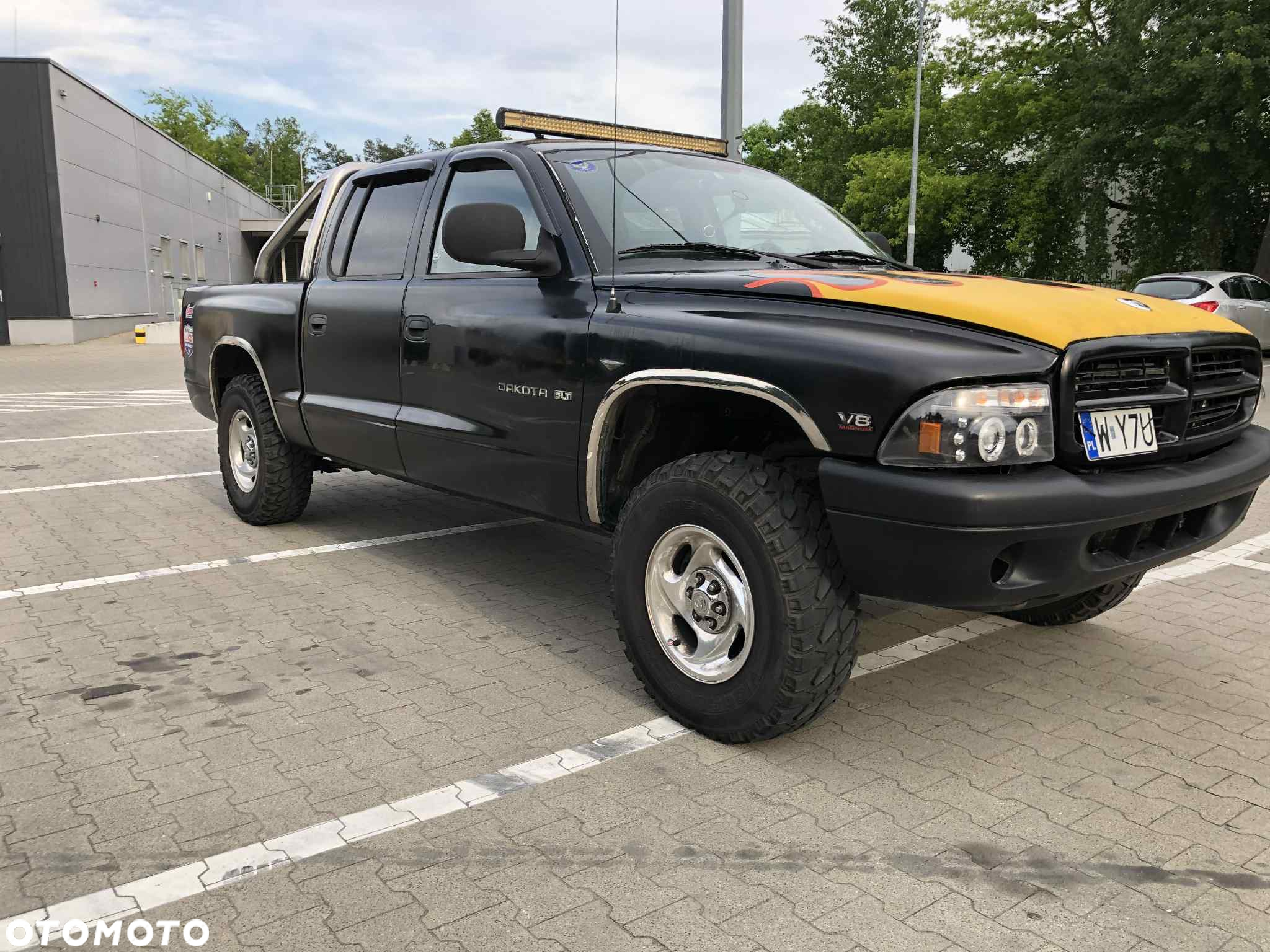 Dodge Dakota - 8