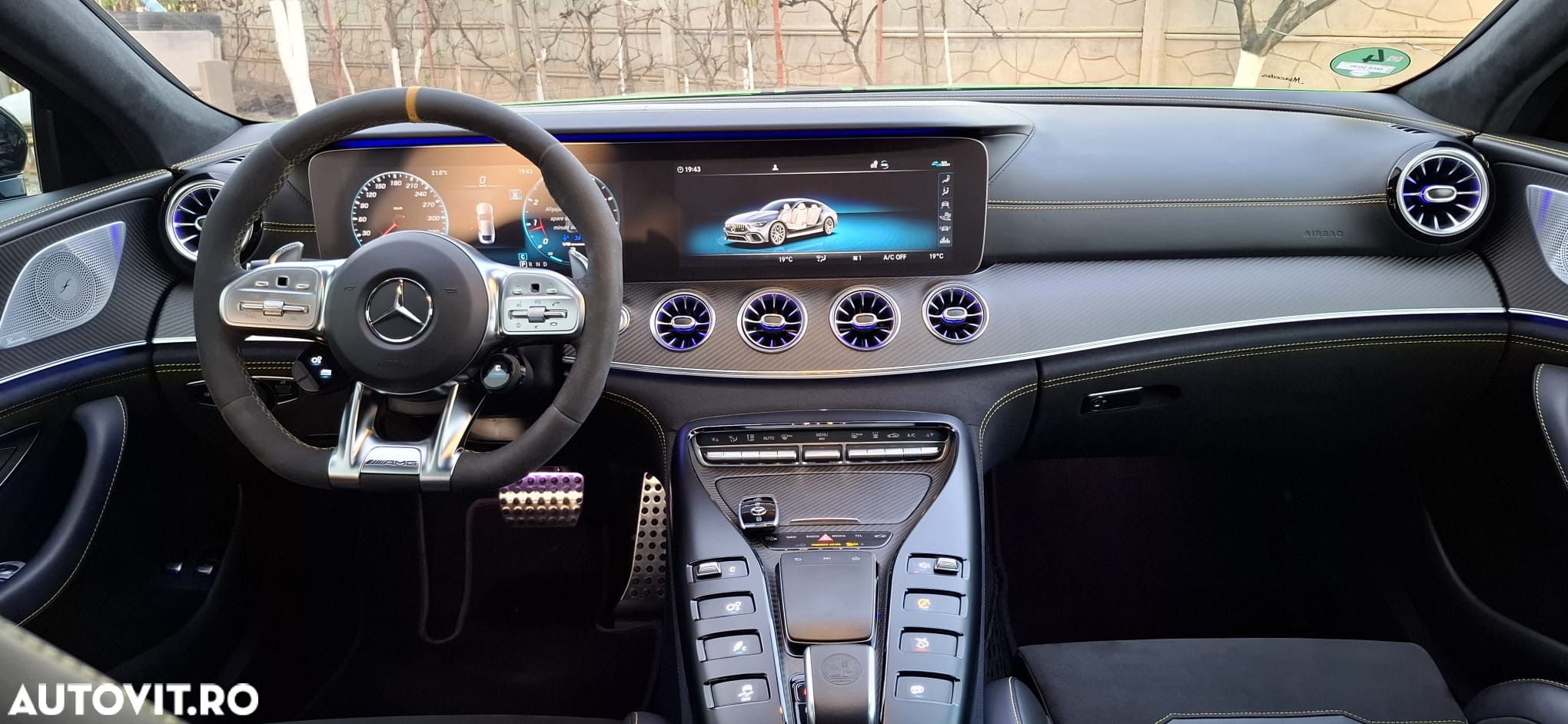 Mercedes-Benz AMG - 8