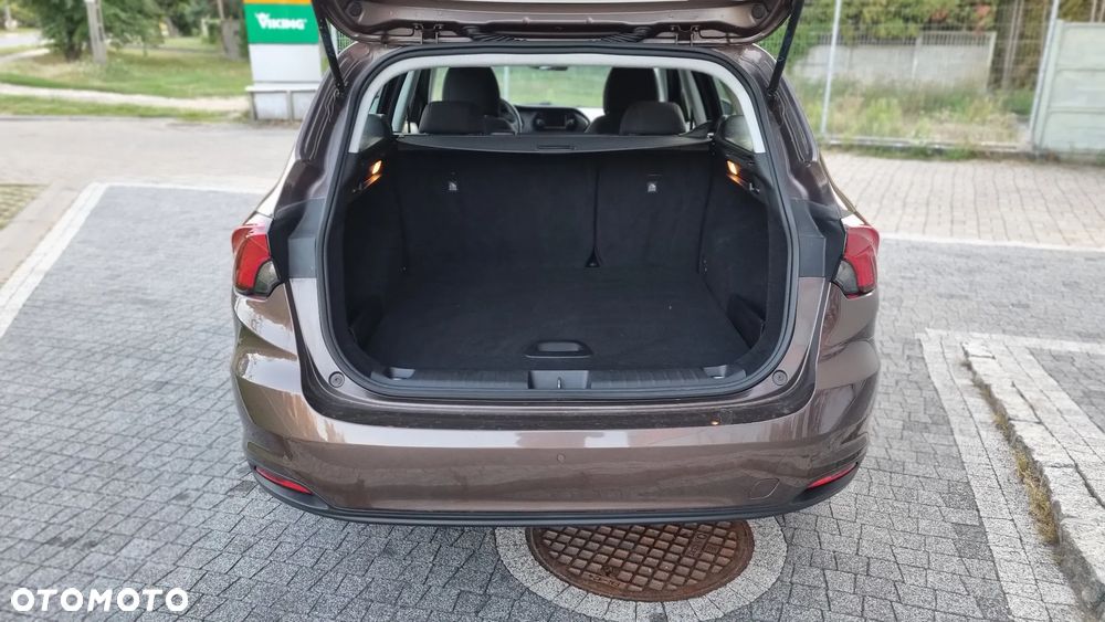 Fiat Tipo 1.4 16V More - 9
