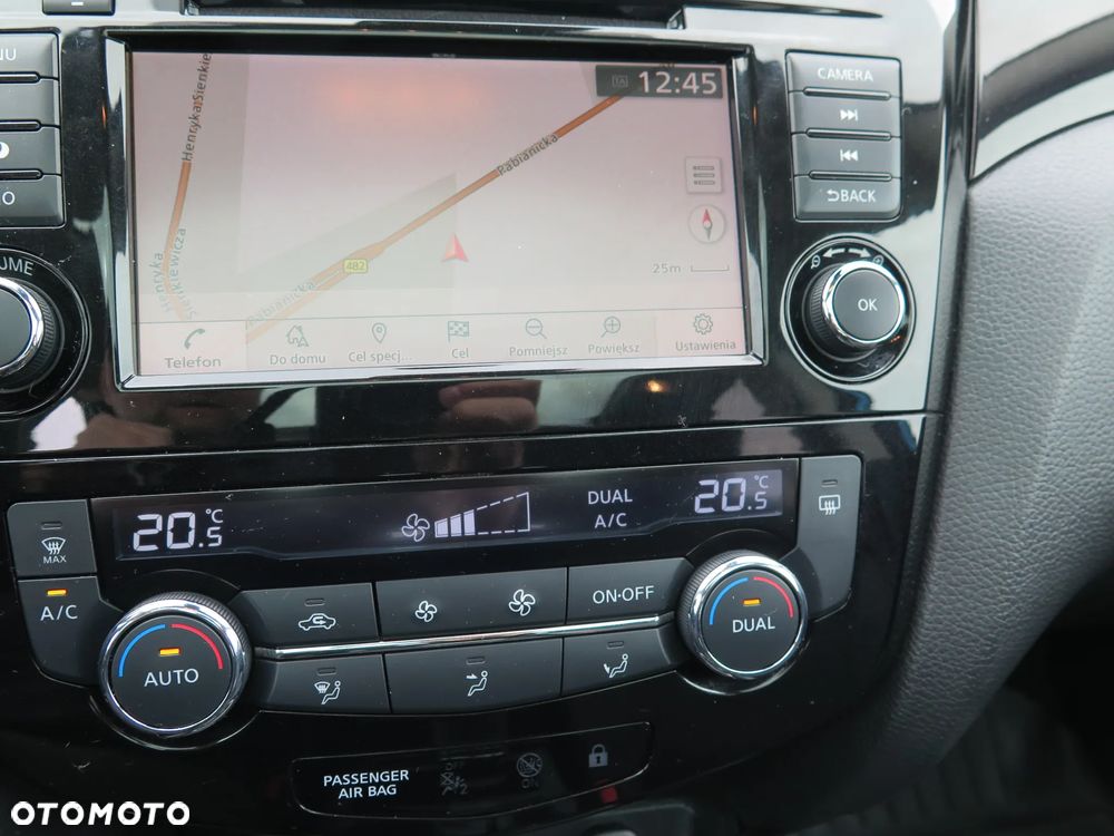 Nissan Qashqai 1.3 DIG-T Acenta - 21