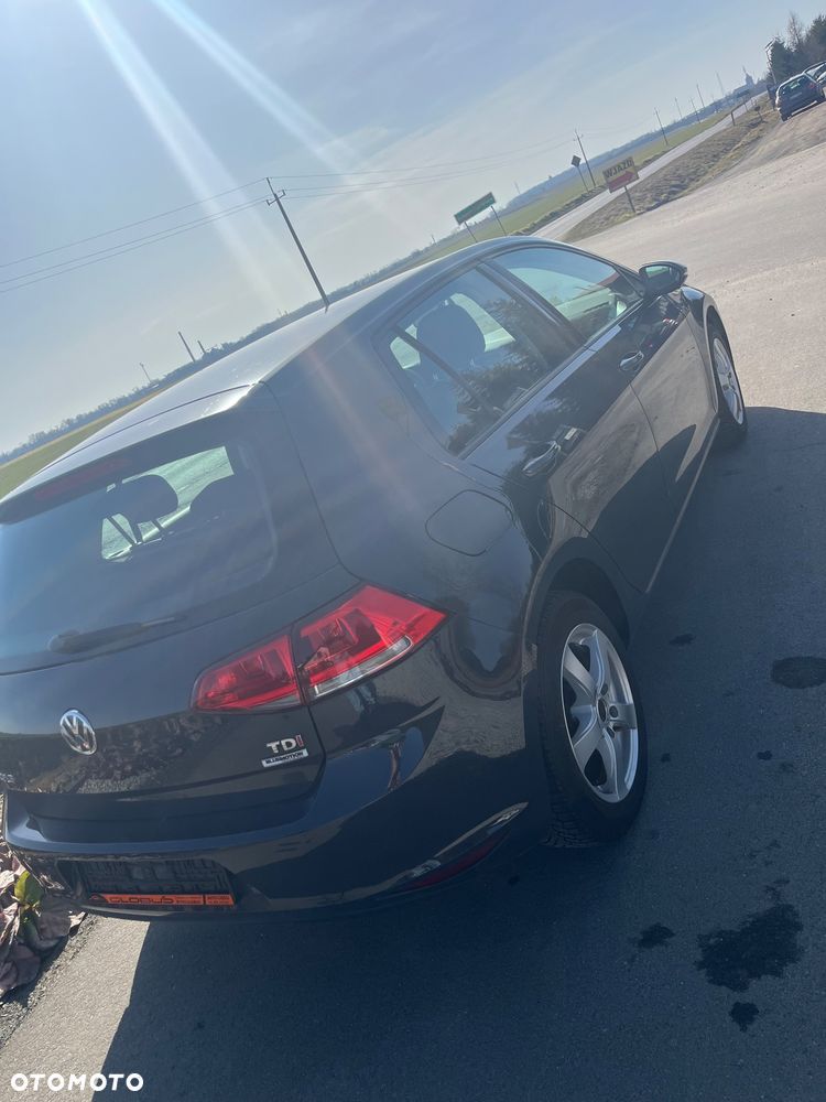 Volkswagen Golf 1.6 TDI BlueMotion Comfortline - 9