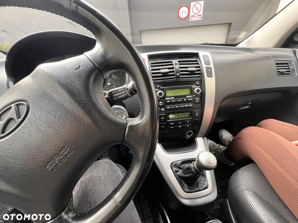 Hyundai Tucson 2.0 CRDi Premium 2WD - 4