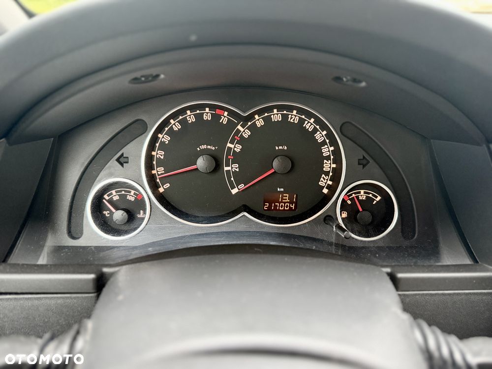 Opel Meriva - 8
