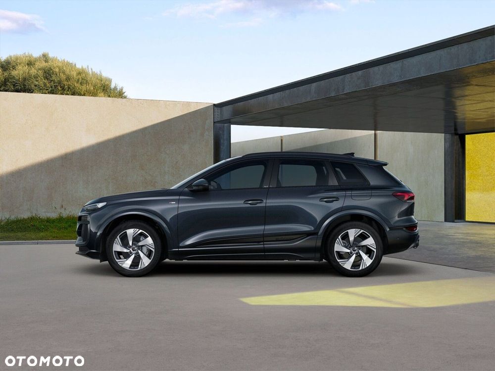 Audi Q6 e-tron - 3