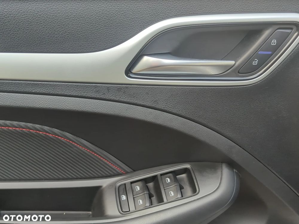 MG ZS ICE 1.5 VTI-tech Luxury - 25