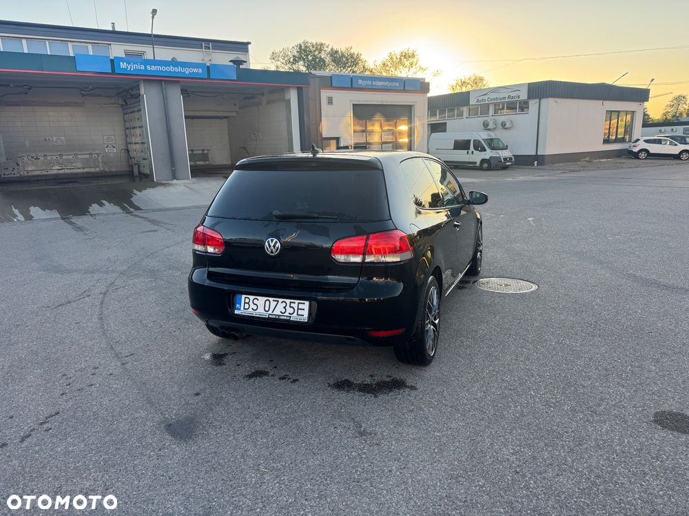Volkswagen Golf 2.0 TDI DPF DSG Style - 4