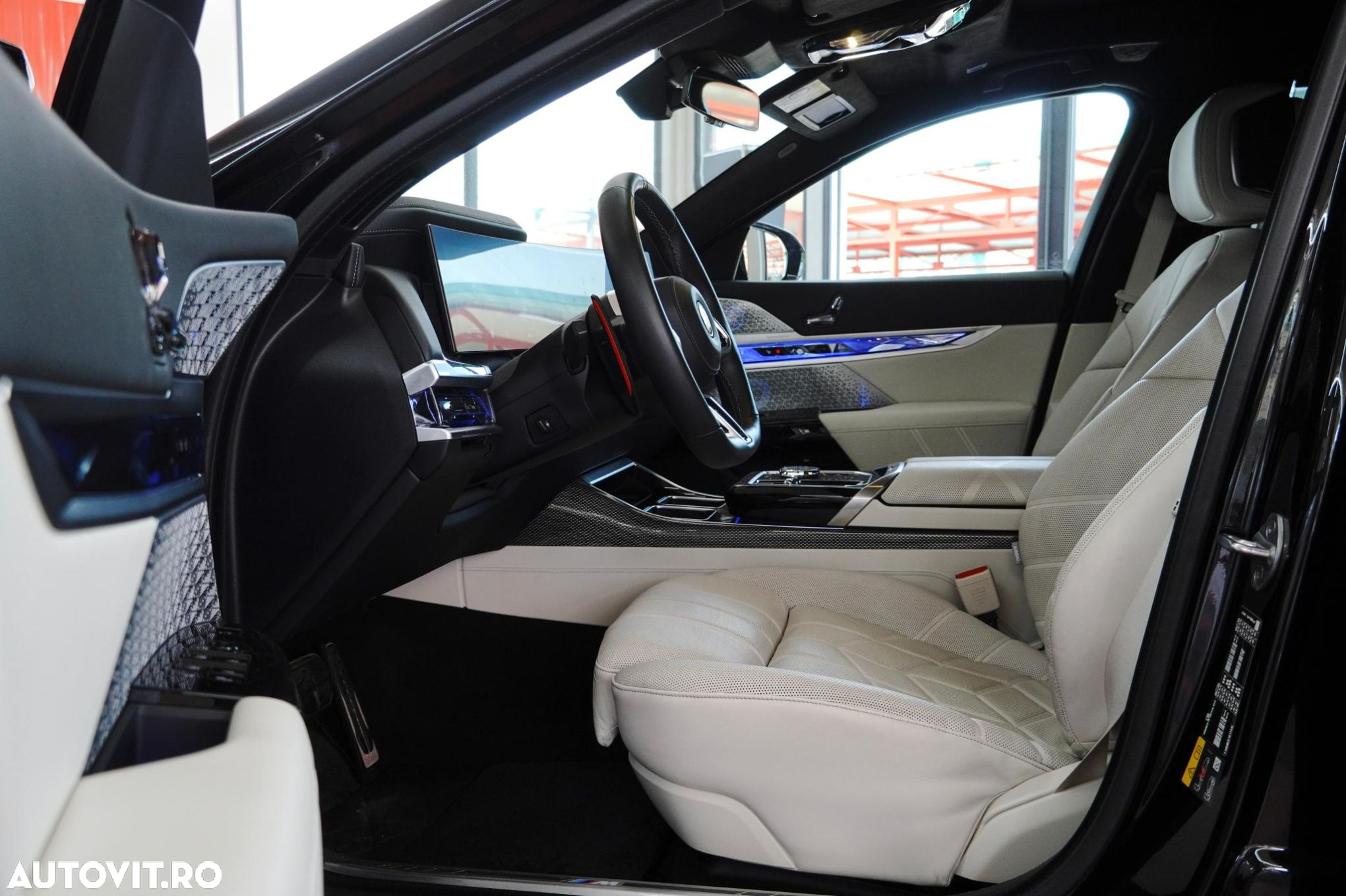 BMW Seria 7 - 16