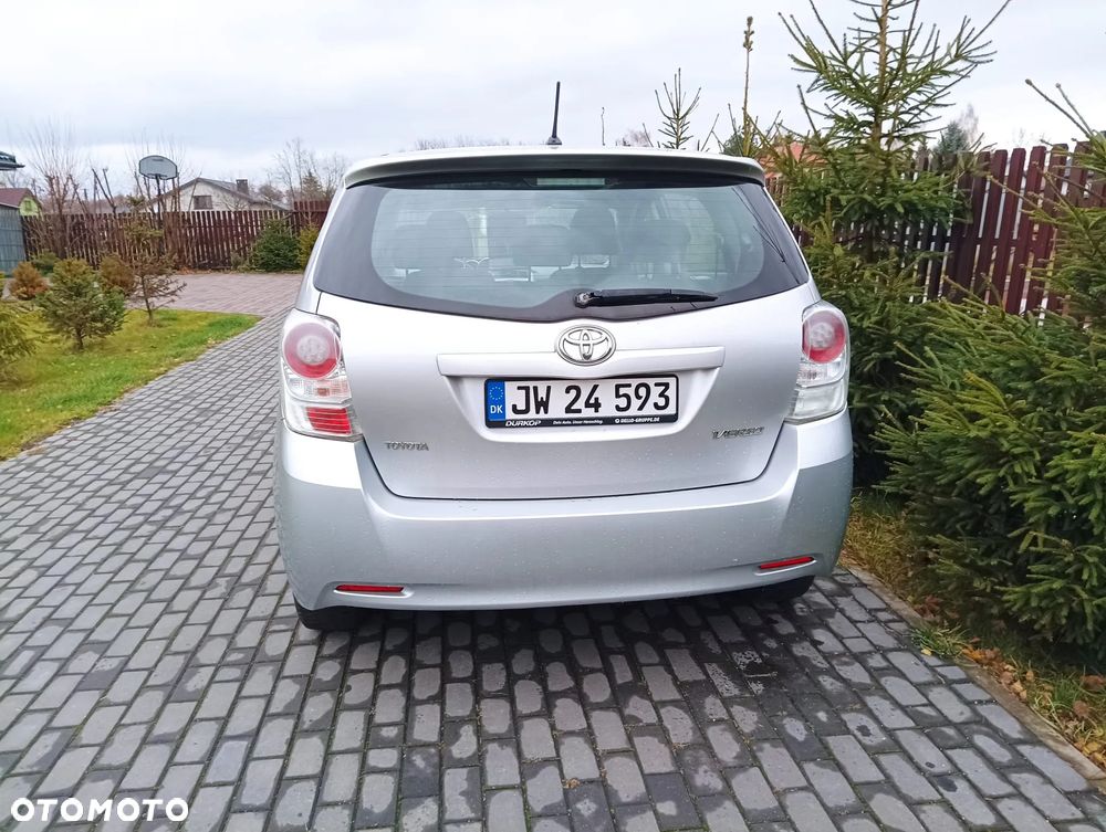 Toyota Verso 1.8 7-Sitzer Comfort - 9