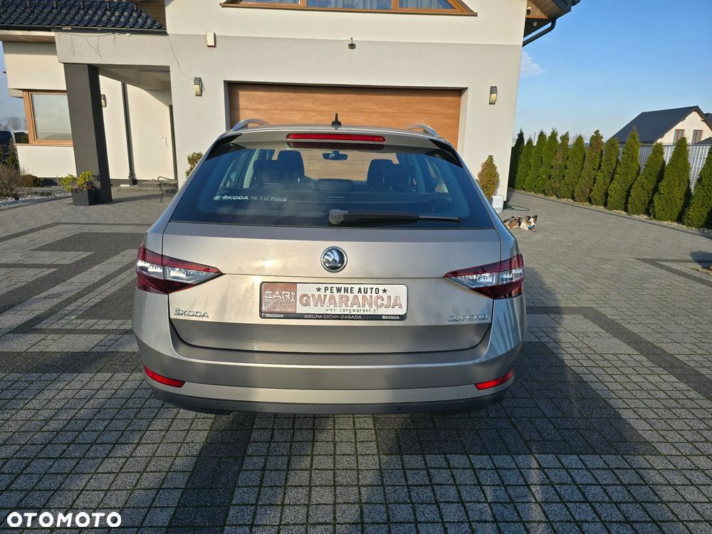 Skoda Superb 2.0 TDI Ambition - 7