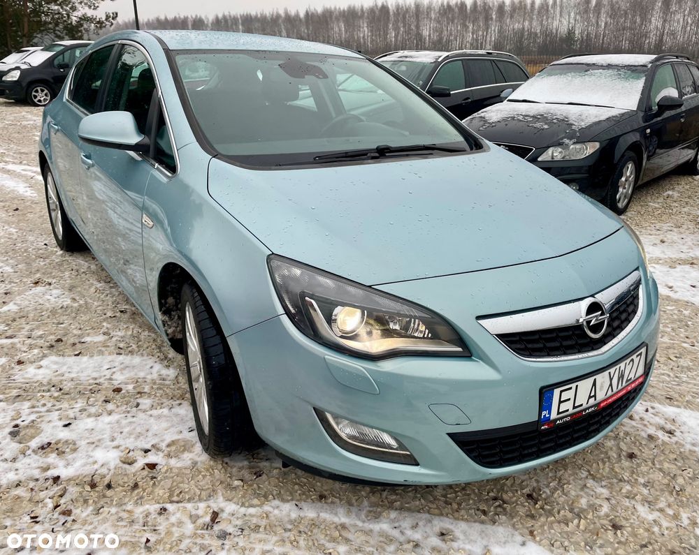 Opel Astra 1.6 NAVI - 16