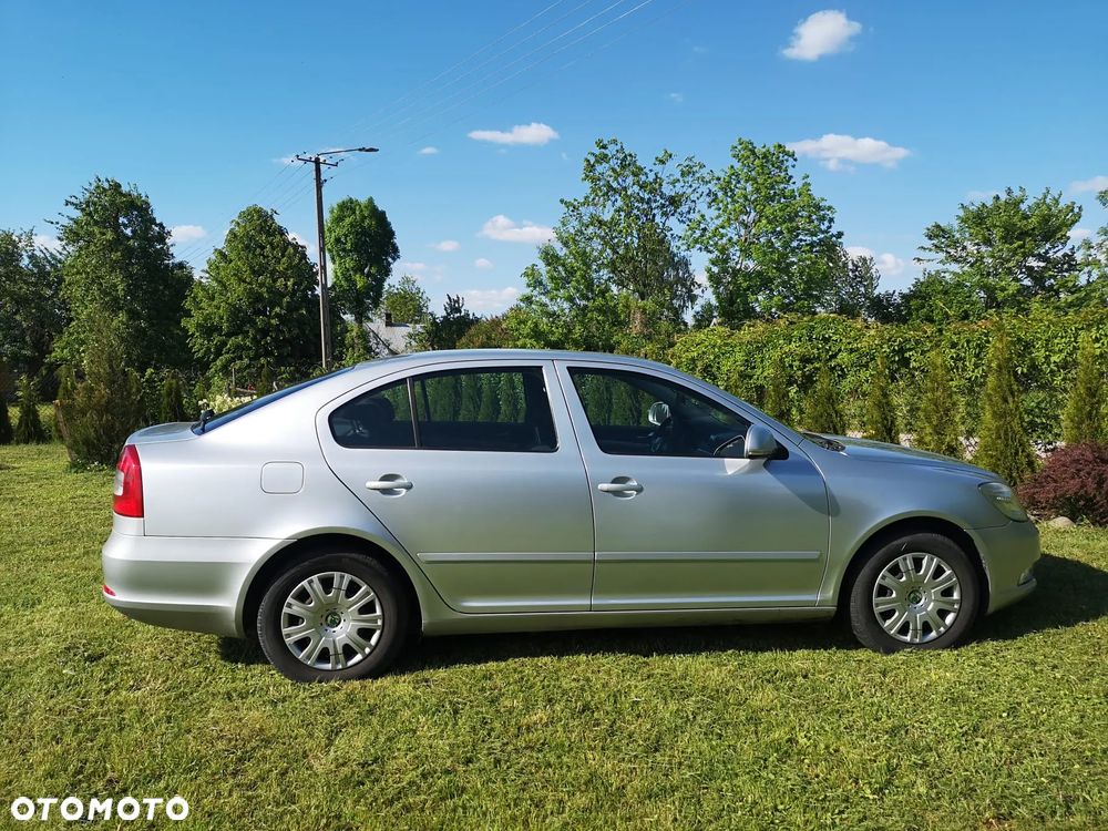 Skoda Octavia 1.4 TSI Ambiente - 9