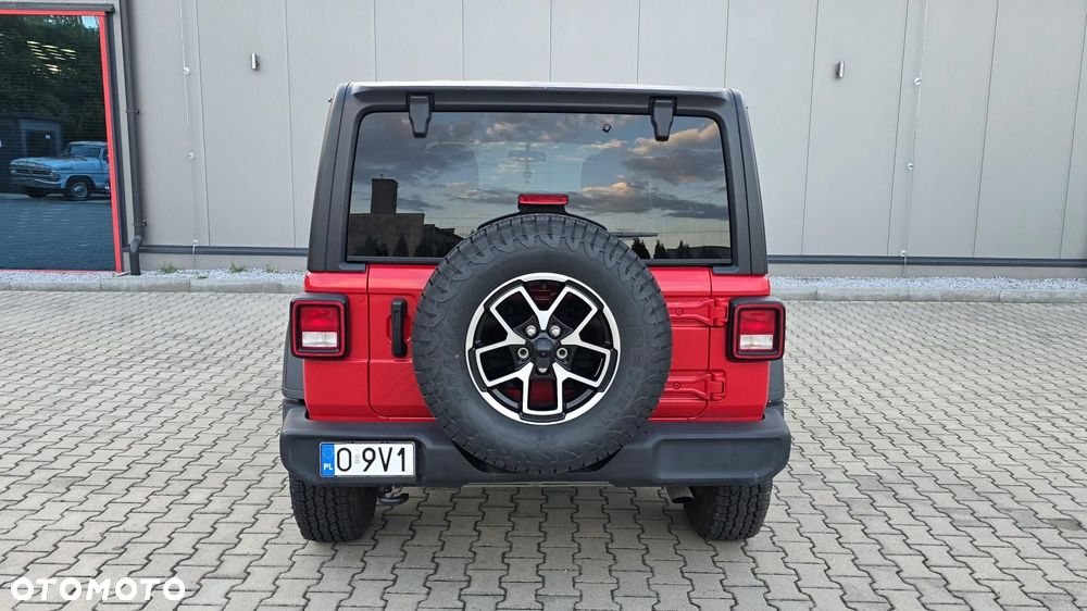 Jeep Wrangler Unlimited GME 2.0 Turbo Sport - 8