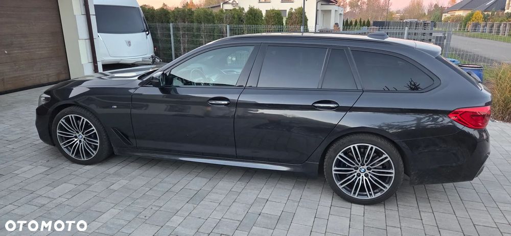 BMW Seria 5 525d M Sport sport - 5