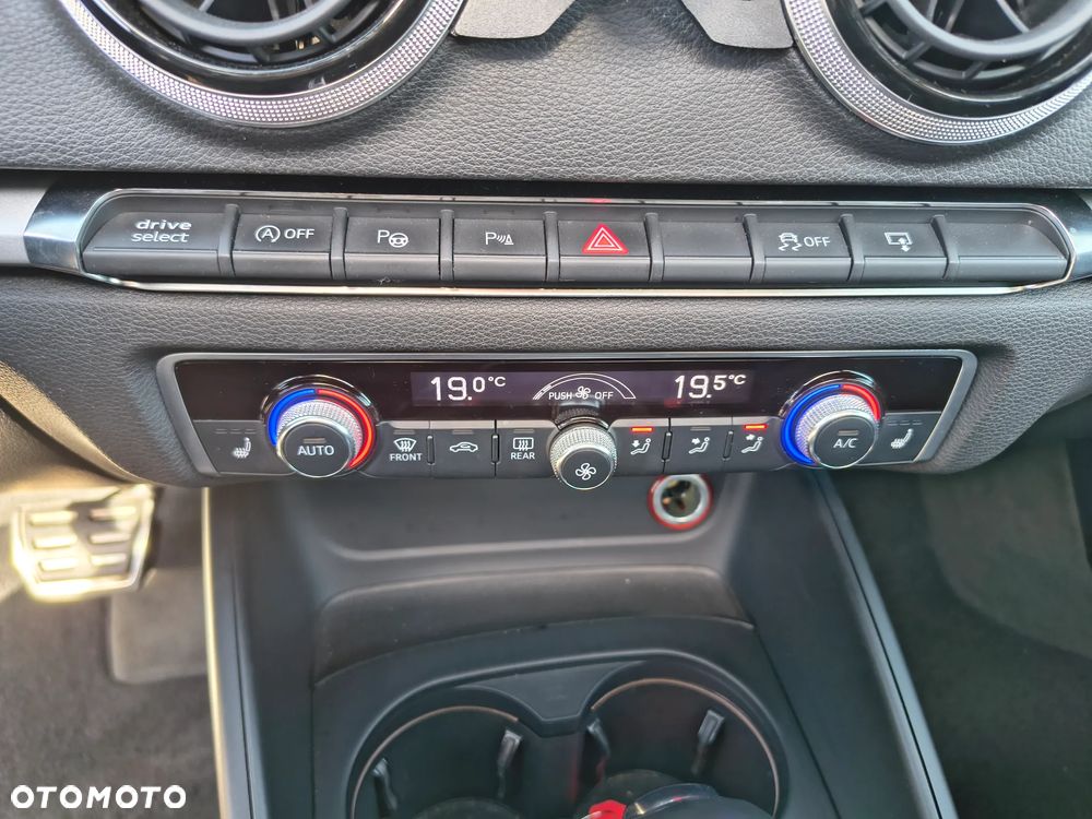 Audi A3 Sportback 1.8 TFSI Attraction S tronic - 24