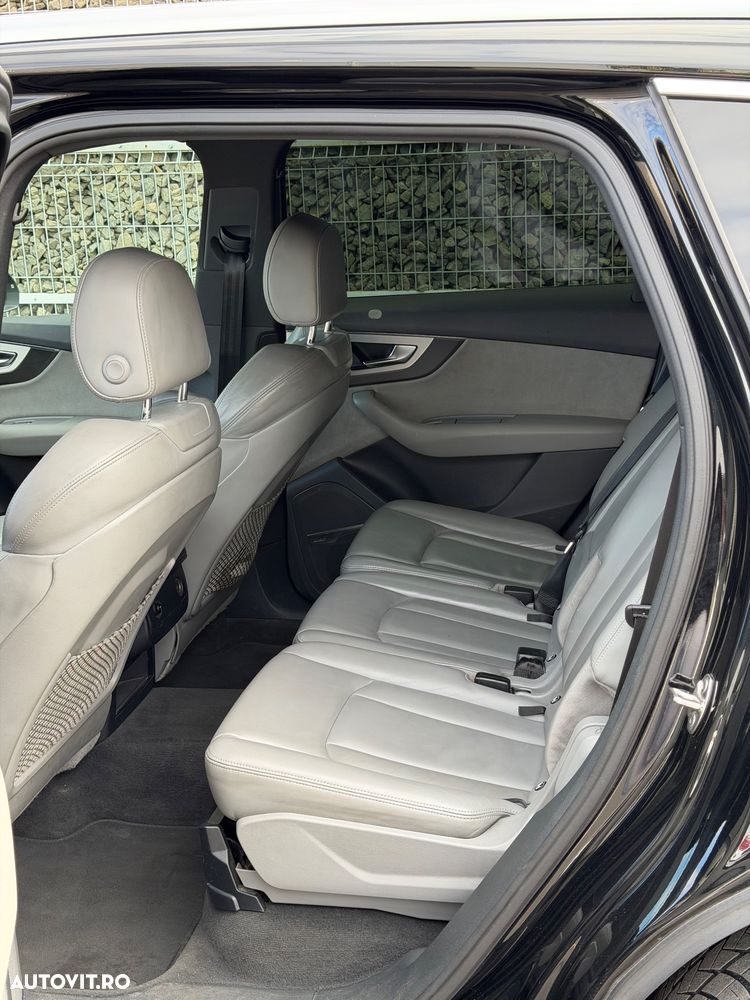Audi Q7 - 13