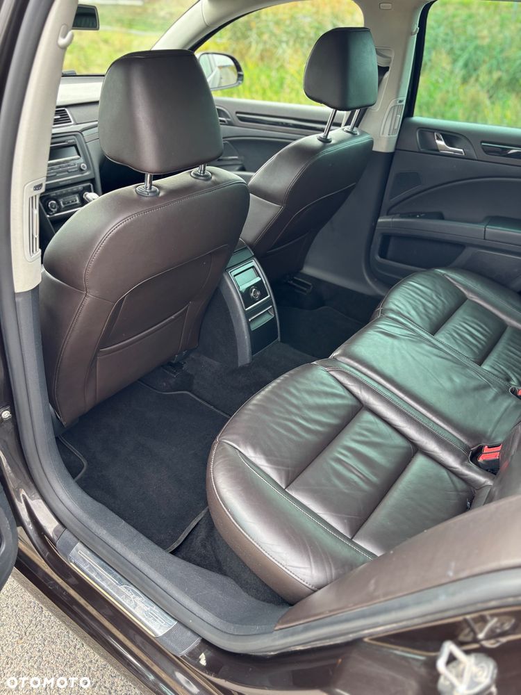 Skoda Superb 2.0 TDI Green tec L&K - 11