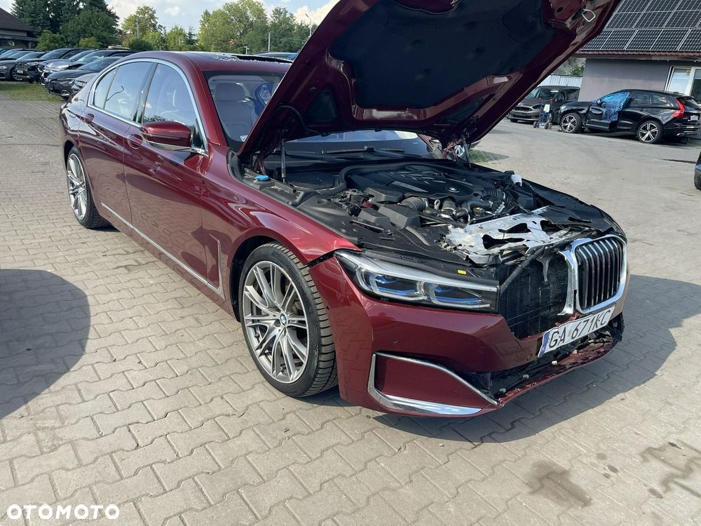 BMW Seria 7 750Li xDrive sport - 4