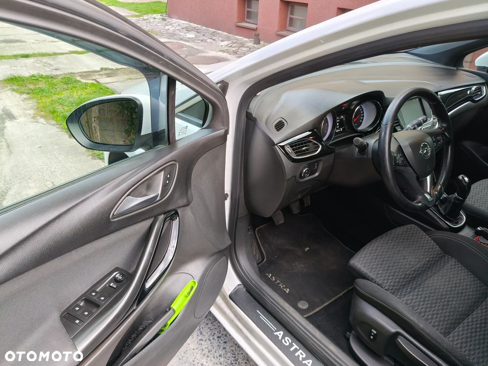 Opel Astra 1.6 CDTI Sport - 8