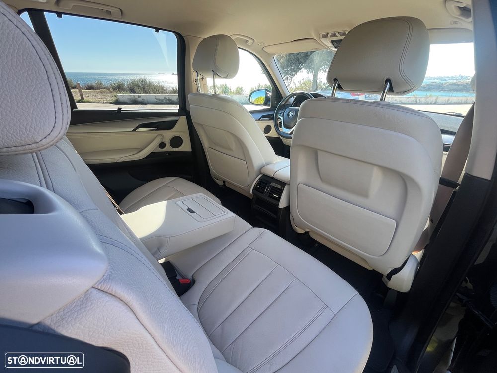 BMW X5 25 d sDrive Comfort 7L - 17
