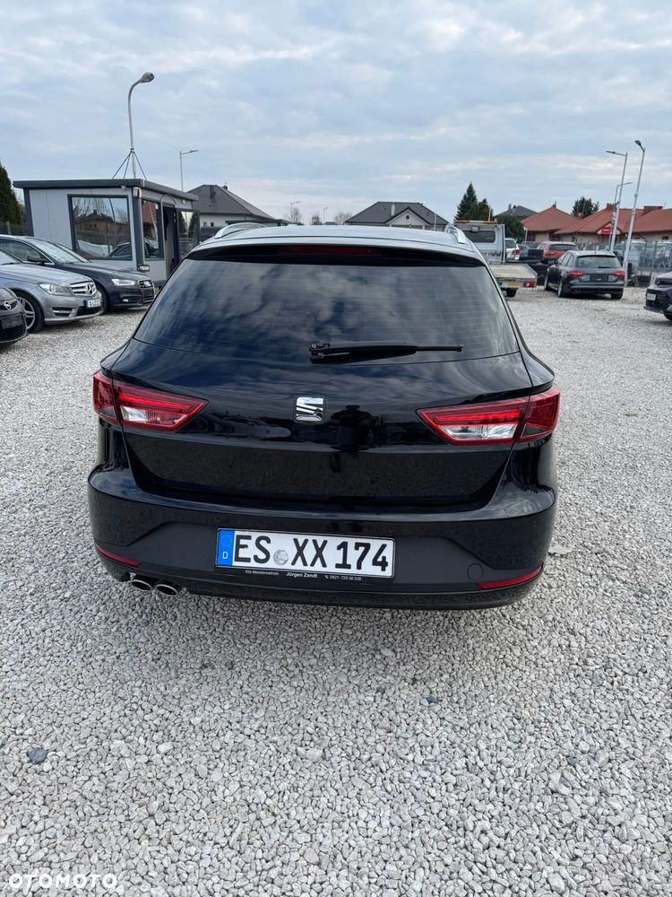 Seat Leon 2.0 TDI DPF Start&Stop DSG FR - 9