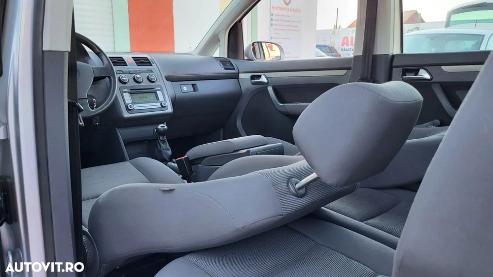 Volkswagen Touran 1.9 TDI - 32