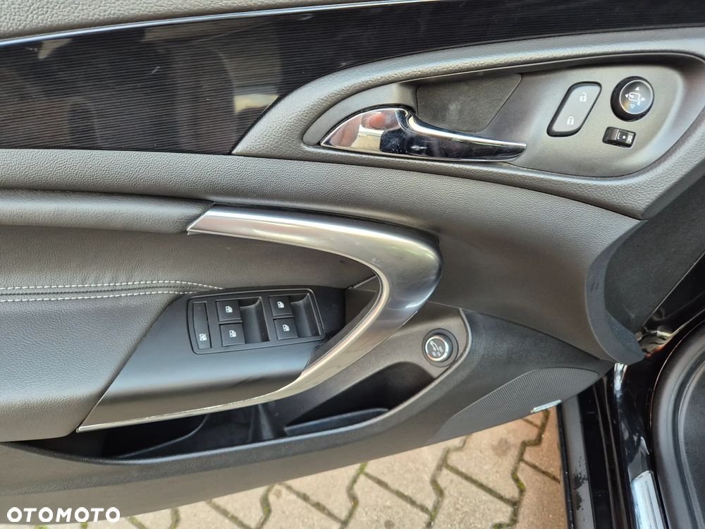 Opel Insignia 2.0 CDTI automatik Business Innovation - 17