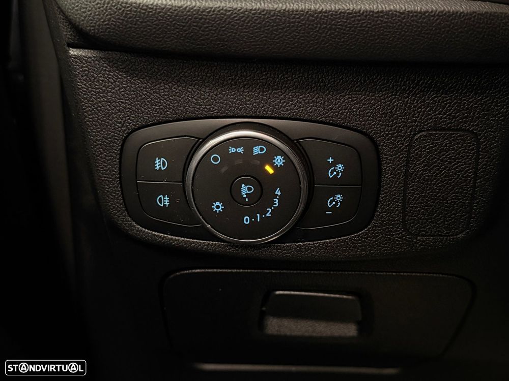 Ford Focus 1.5 TDCi ECOBlue ST-Line - 20