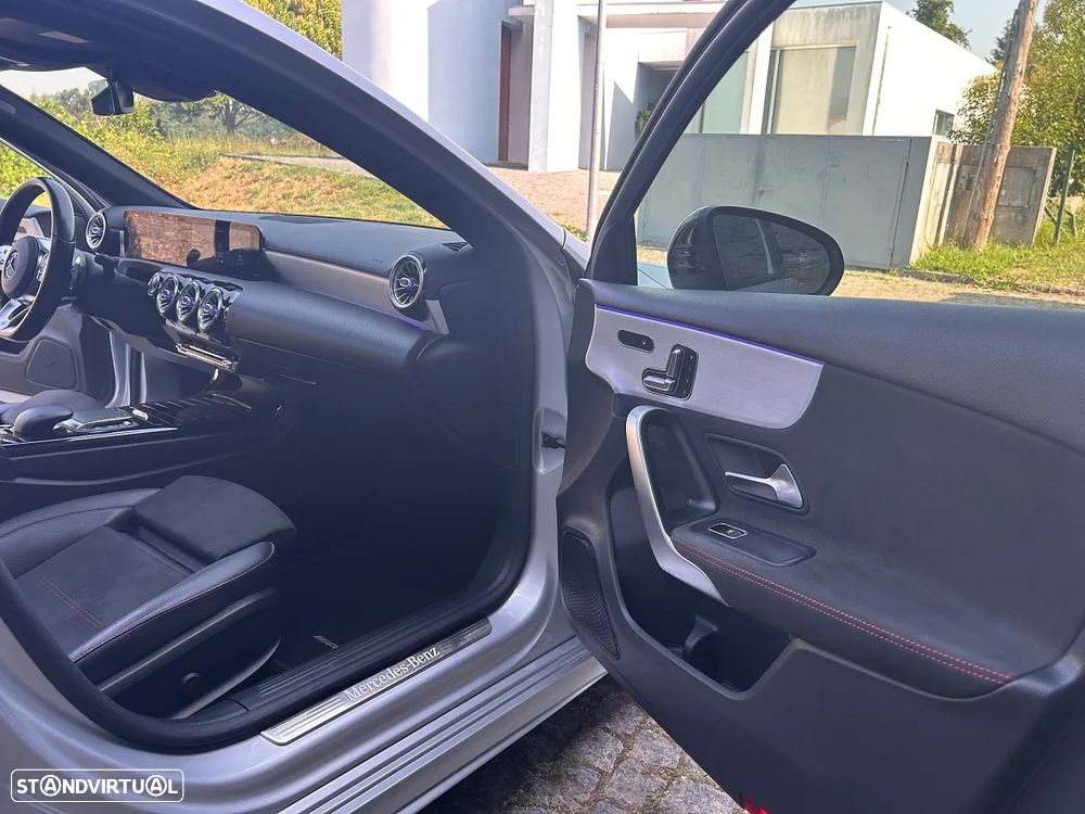 Mercedes-Benz A 200 d AMG Line Aut. - 19