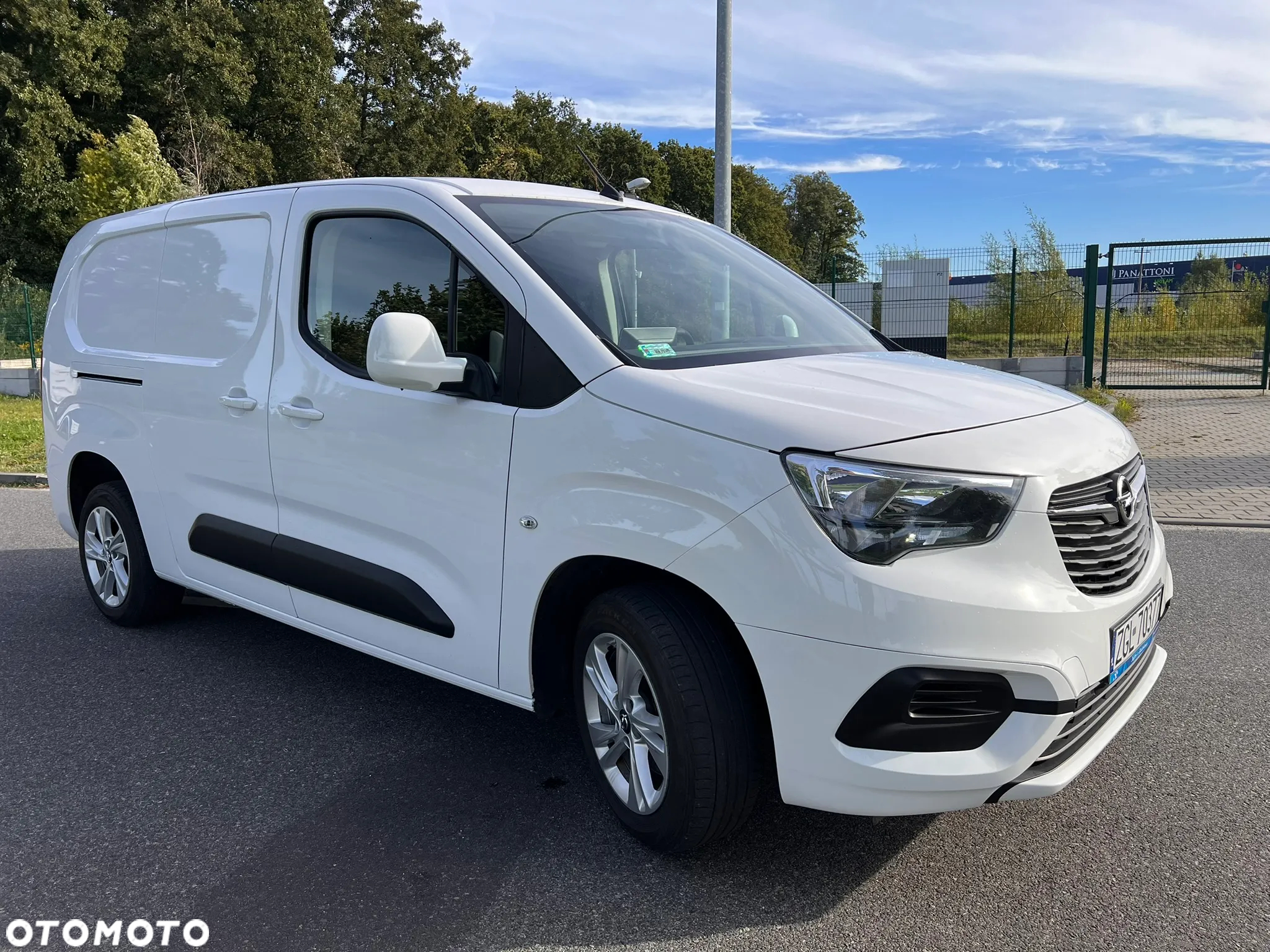 Opel COMBO - 9
