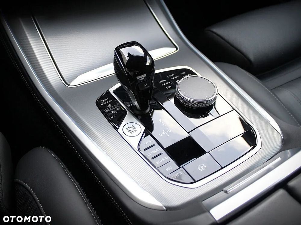 BMW X5 xDrive40d mHEV sport - 12