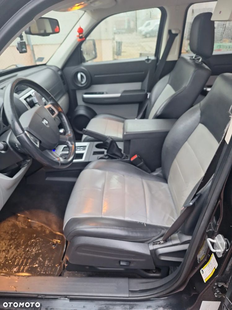 Dodge Nitro 2.8 CRD DPF Automatik SXT - 8