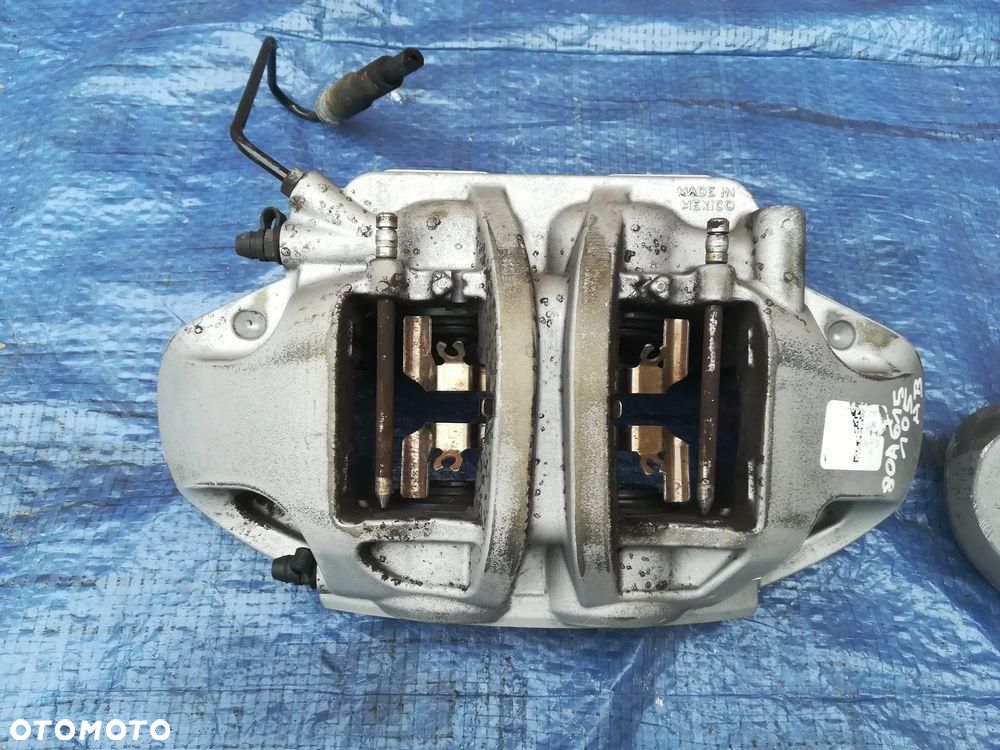 Audi Q5 80A Zacisk Hamulcowy Przód Prawy Lewy 80A615106AB 80A615105AB - 4