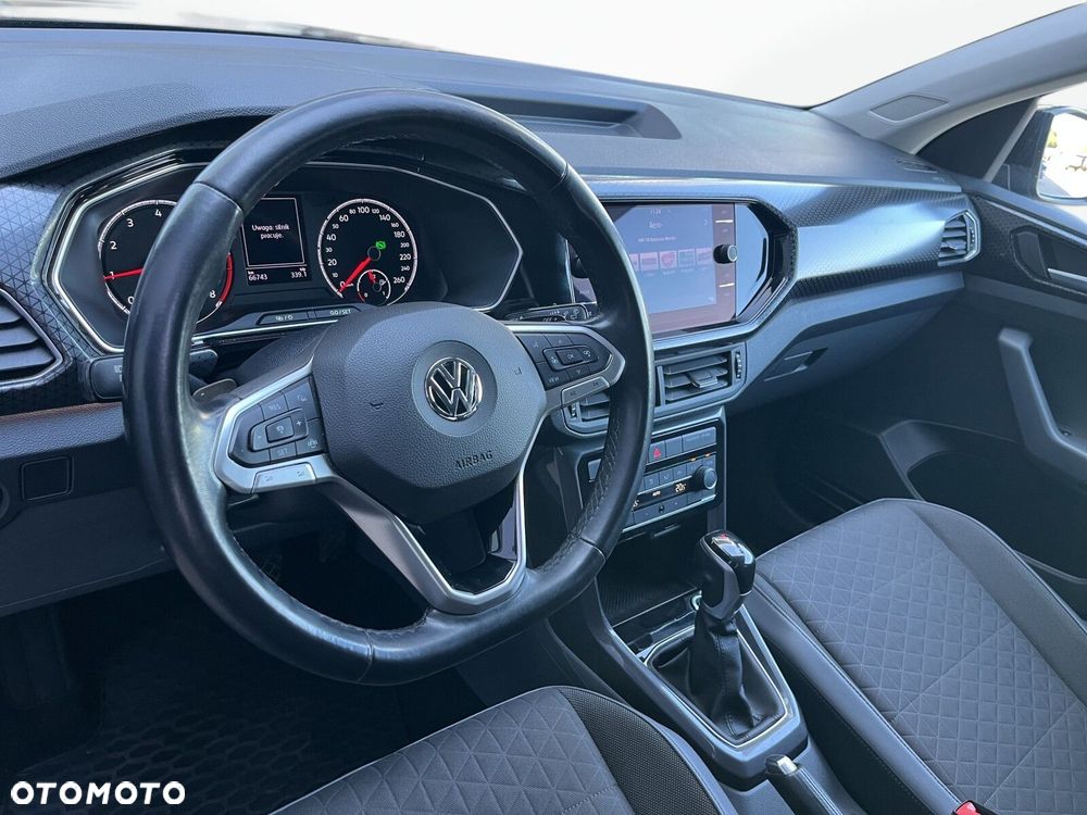 Volkswagen T-Cross 1.0 TSI Life Plus DSG - 9