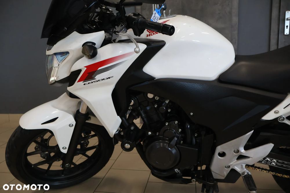Honda CB - 8