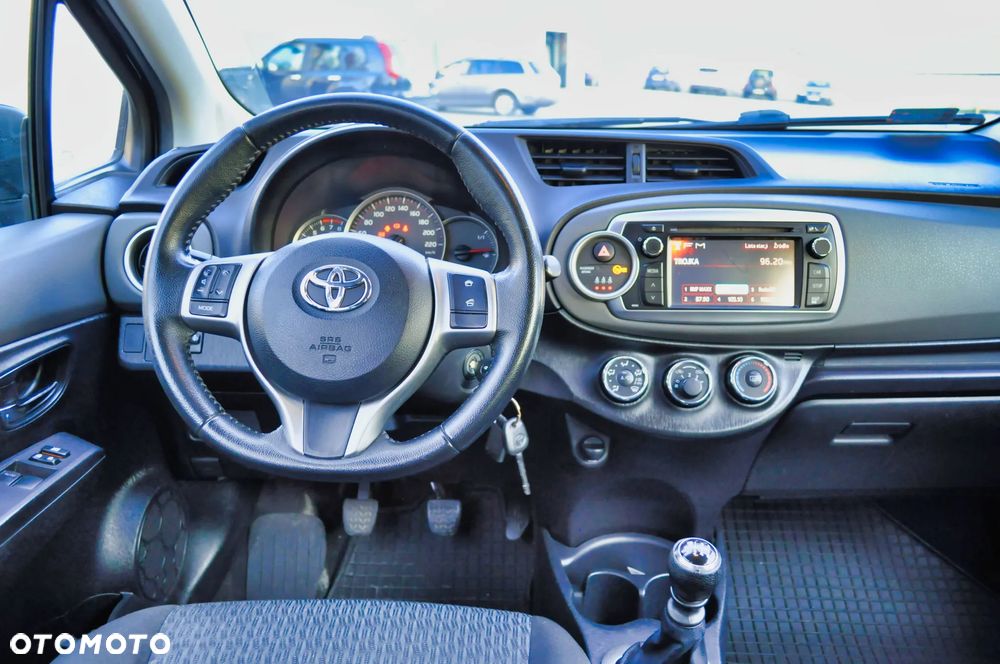 Toyota Yaris - 9