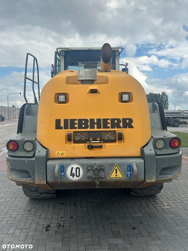 Liebherr L556 - 4