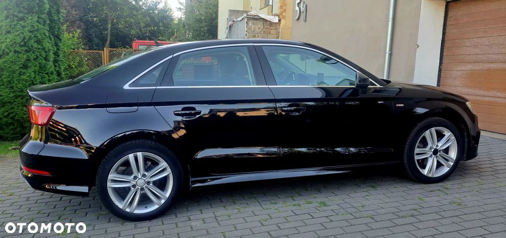 Audi A3 1.6 TDI (clean diesel) S tronic Ambiente - 5
