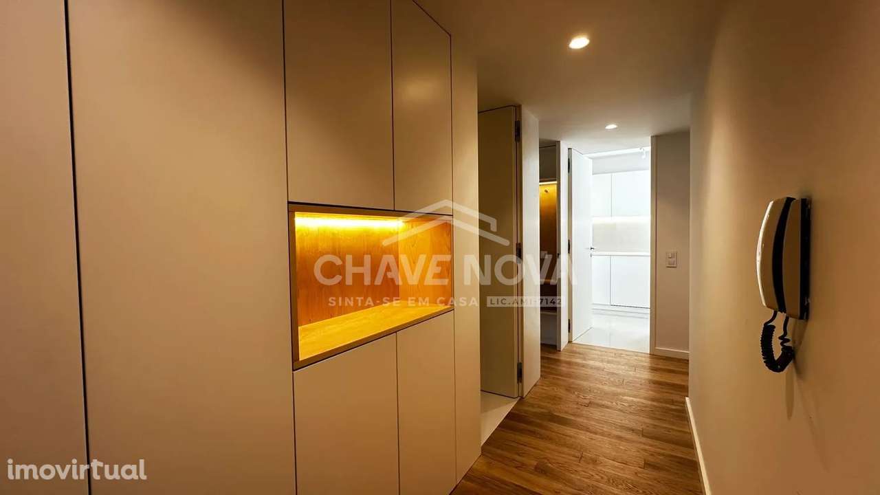 T3 Boavista| 150 m² | 2 lg/garagem | Campo Alegre, Porto - Grande imagem: 2/36