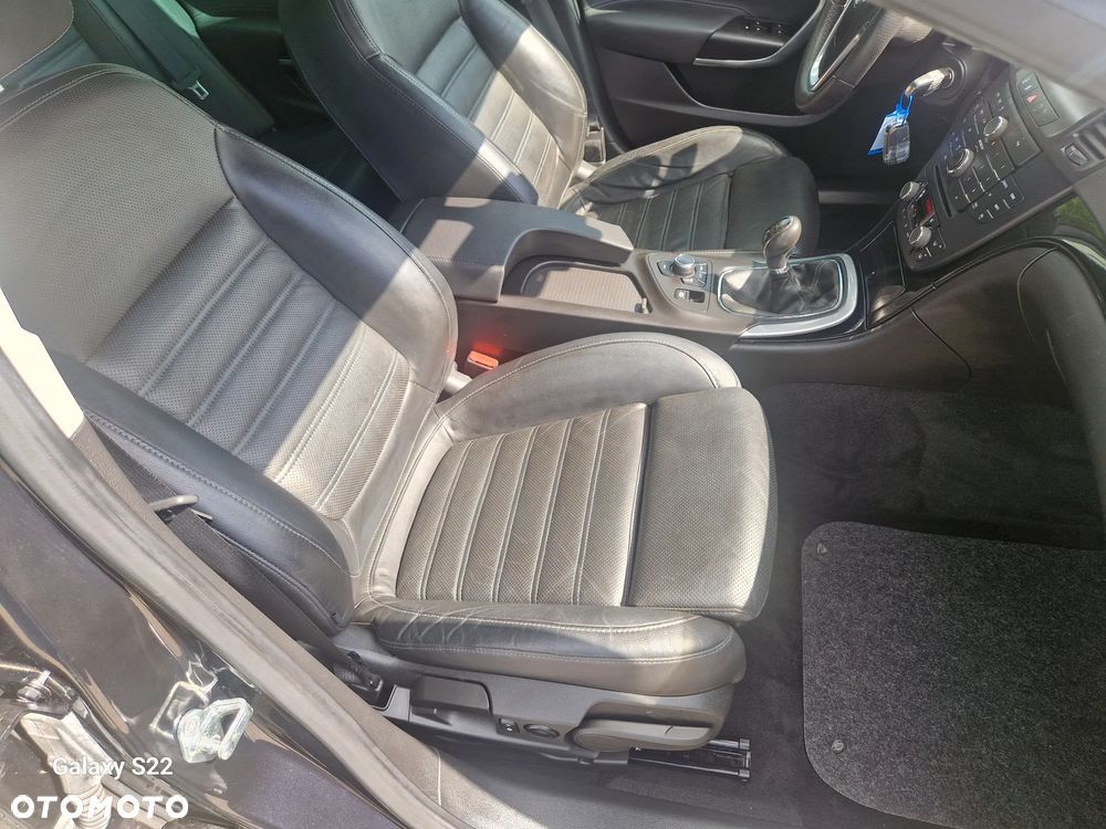 Opel Insignia 2.0 Turbo 4x4 Cosmo - 23